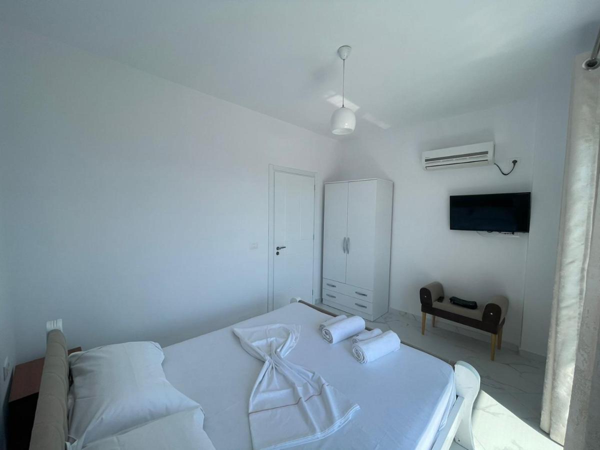 Villa Eden Breeze Sarandë 외부 사진