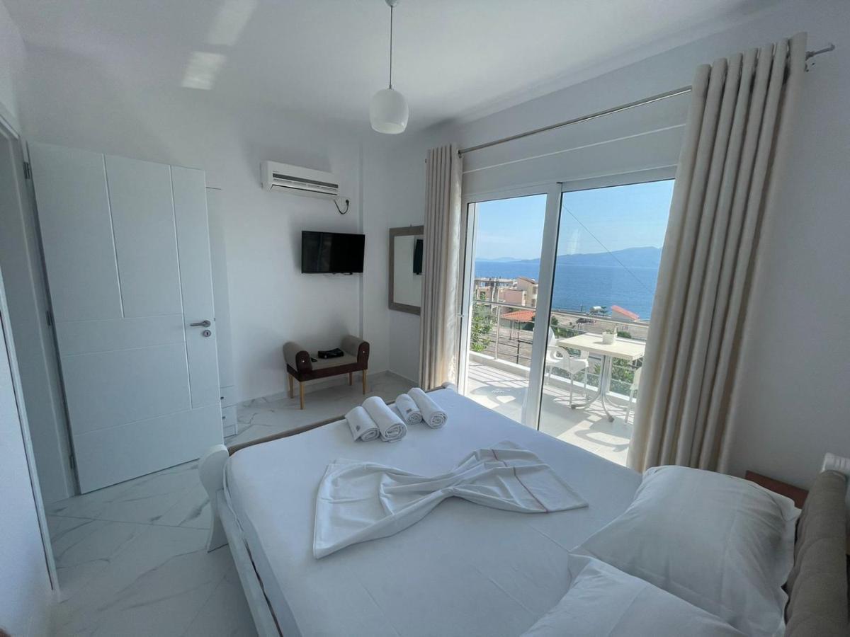 Villa Eden Breeze Sarandë 외부 사진